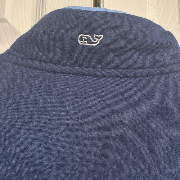 Vineyard Vines quilted snap mock neck pullover in navy blue and pink size XS - Picture 9 of 9